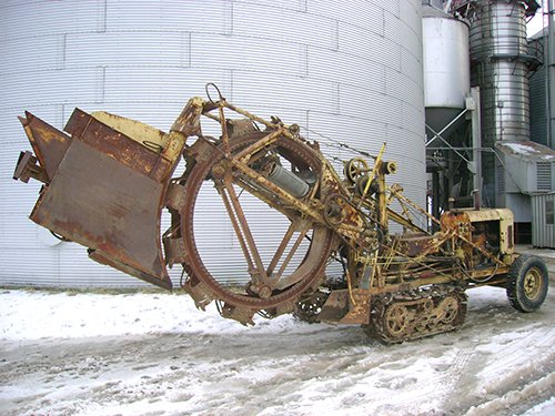 Property photo 62 - Extra Farm Equipment Auction